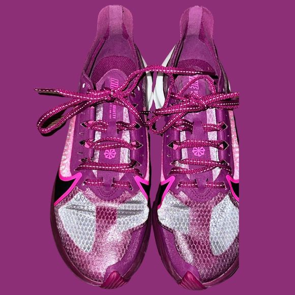 Women’s Nike Zoom Gravity 'True Berry' Running Sneaker Size 6.5 - Picture 2 of 7